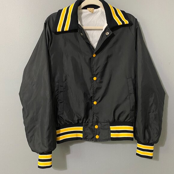 Vintage 1980s University of Iowa Hawkeyes Nylon Bomber Jacket Small - Picture 3 of 11